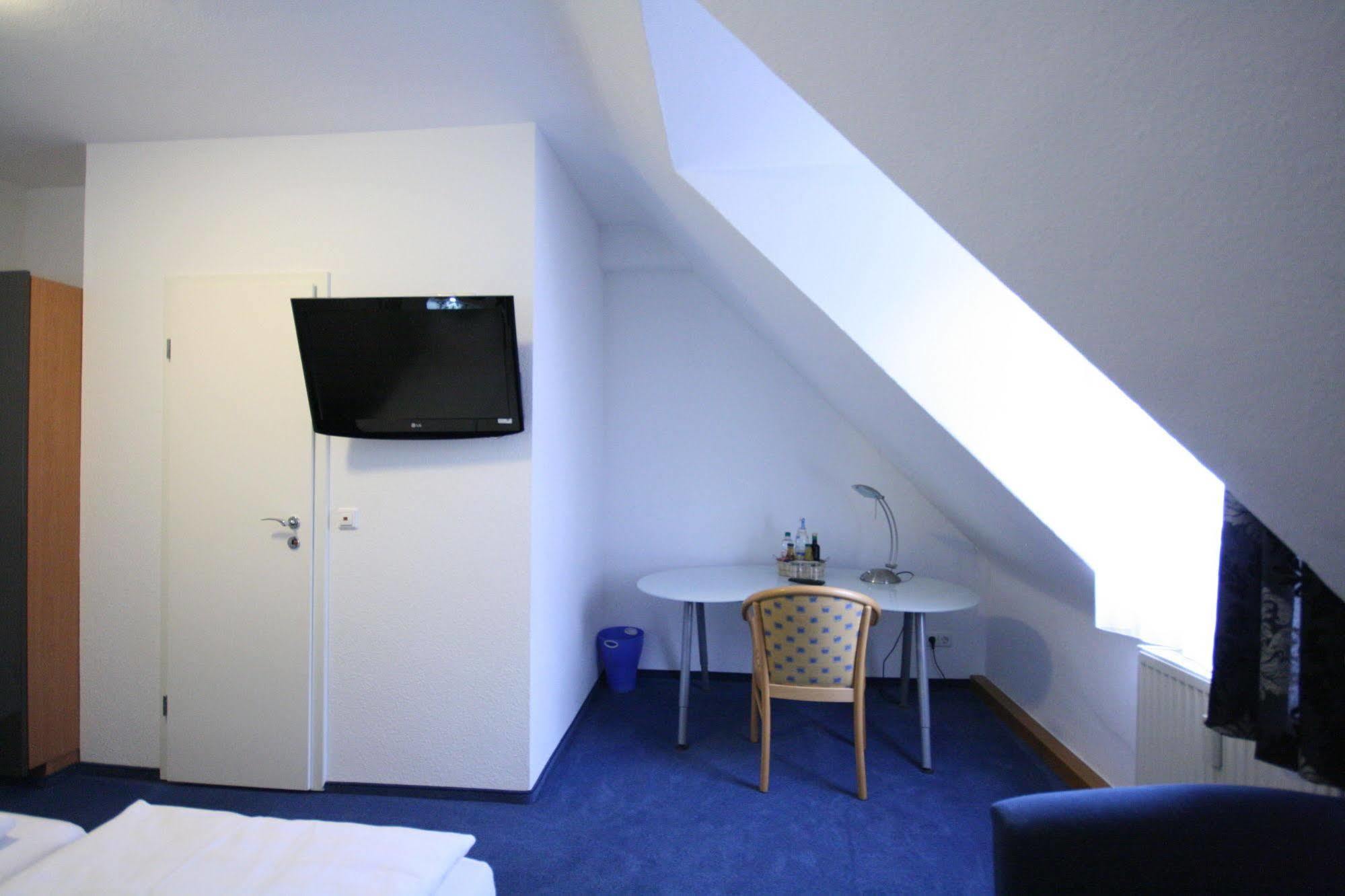 Altstadt Hotel Хайделберг Екстериор снимка