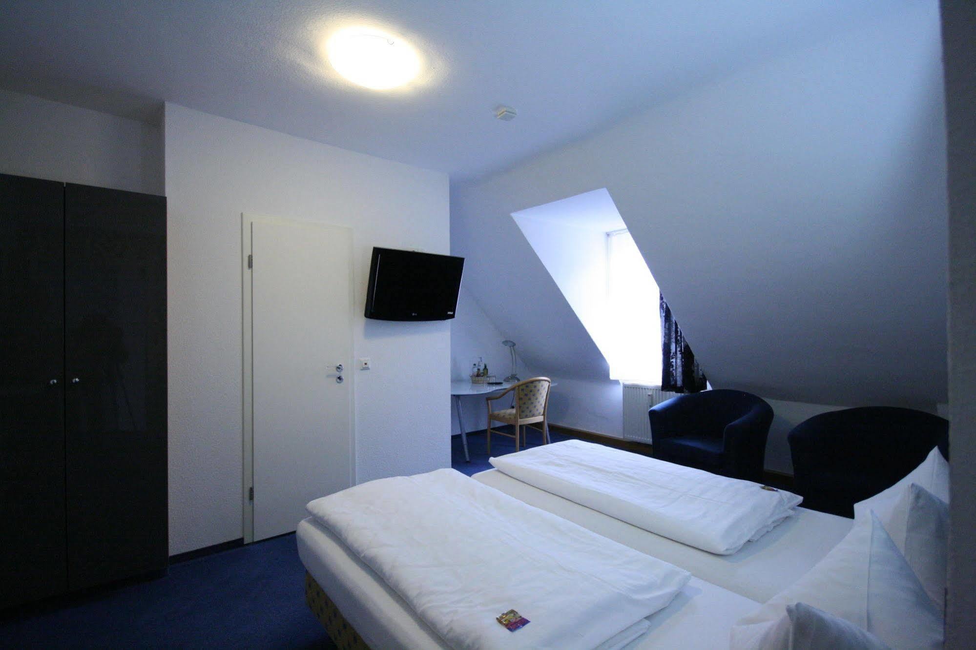 Altstadt Hotel Хайделберг Екстериор снимка